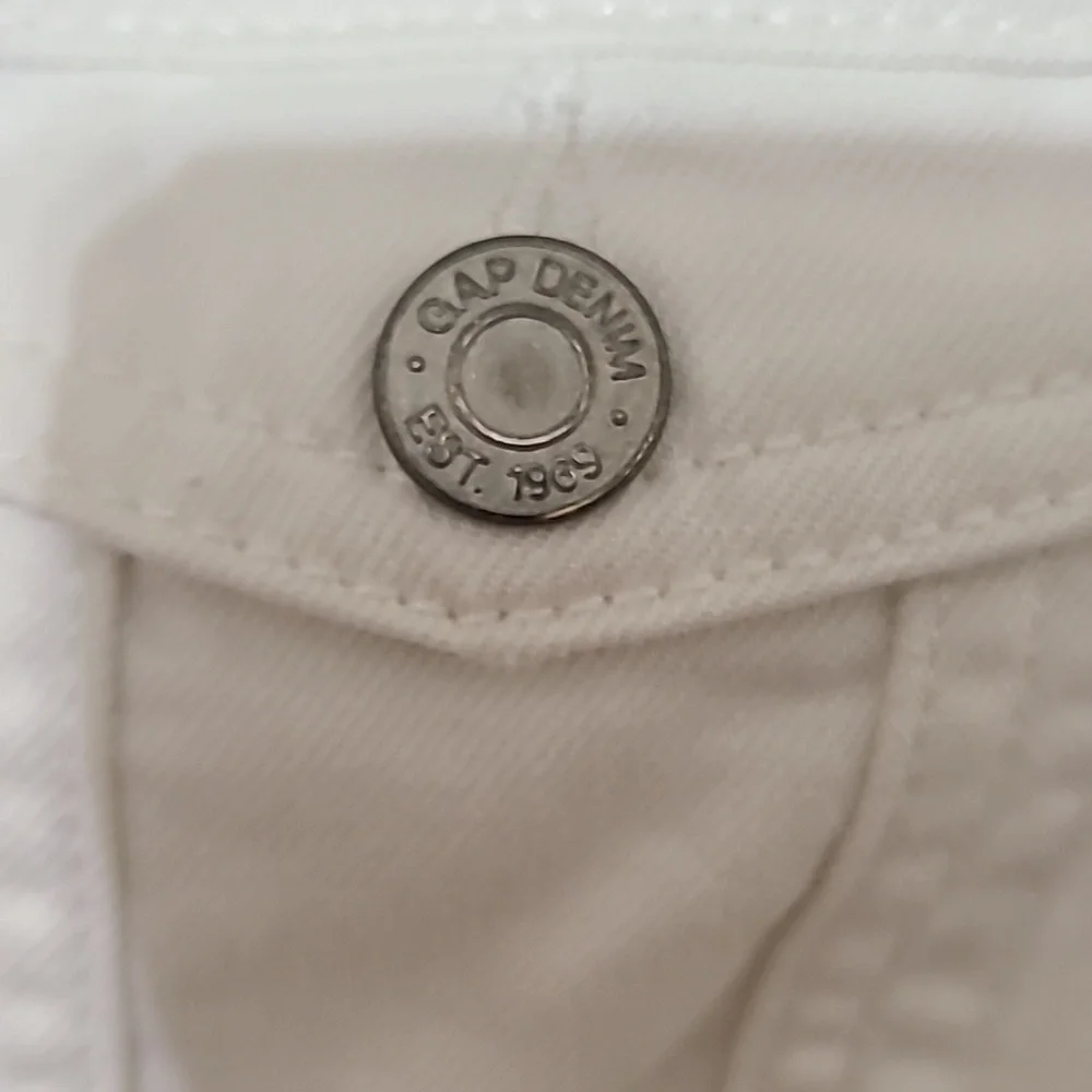 Gap Kids White Denim‎ Jean Jacket - Size Large